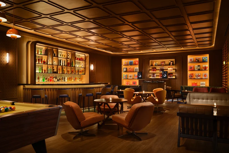 APT 101 Bangkok whiskey room bar overview