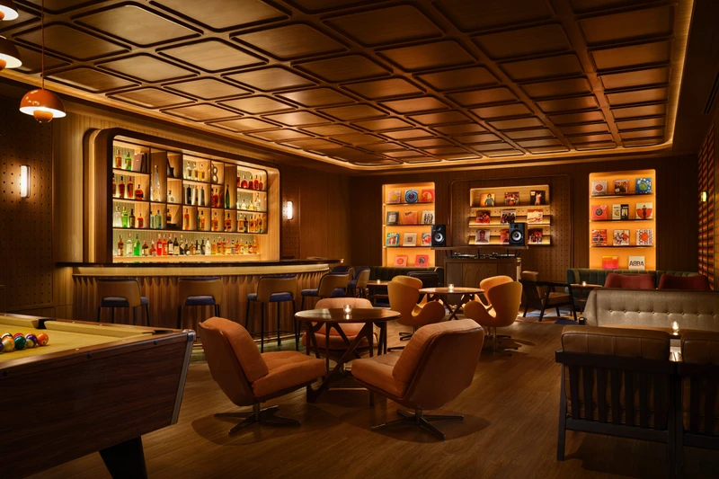 APT 101 Bangkok whiskey room bar overview