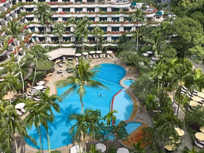 Aerial view of Shangri-La Hotel Singapore pool landscape and tropical gardens