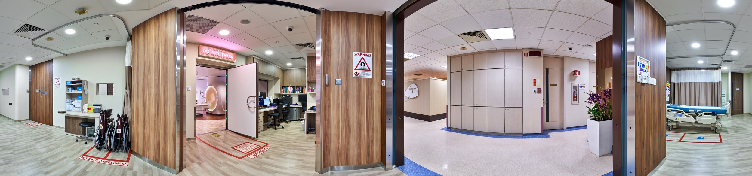 360 panorama of NNI MRI suite showing scanner room, operator workstation and patient recovery area